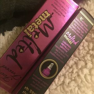 🖤Too Faced Melted Violet lip⚡️